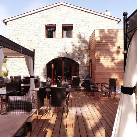 Zella 3* Bains de Guitera