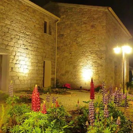 Zella Bed & Breakfast 3*