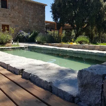 Zella Bed & Breakfast 3*