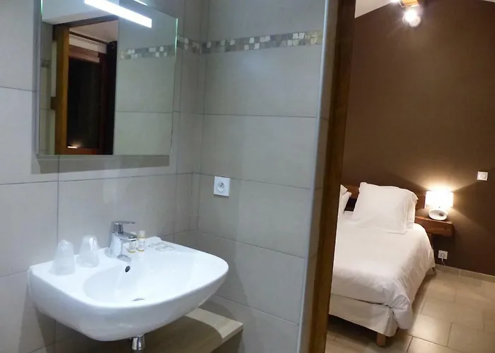 Zella Nocleg ze śniadaniem Bains de Guitera