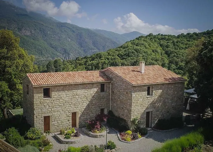 Zella 3* Bains de Guitera